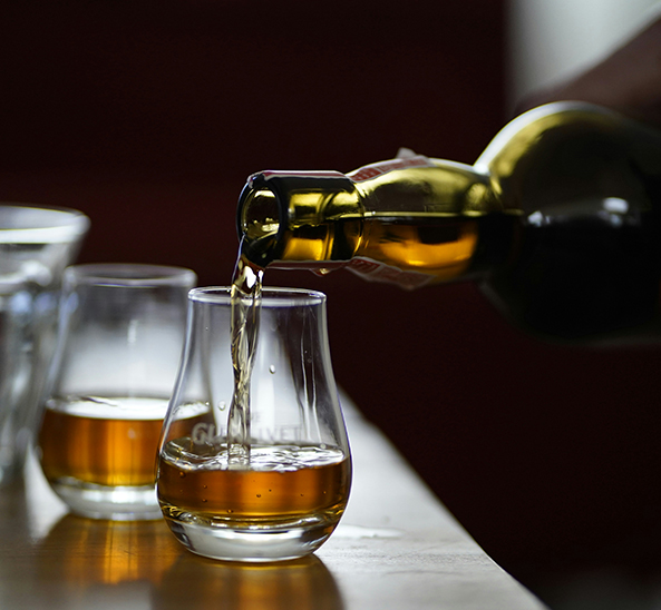Minneapolis distillery tours