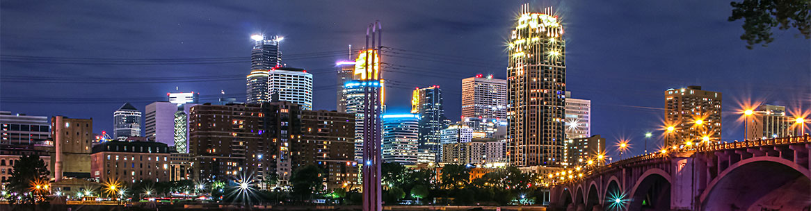 minneapolis, mn, night view