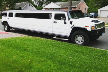 hummer limousine exterior